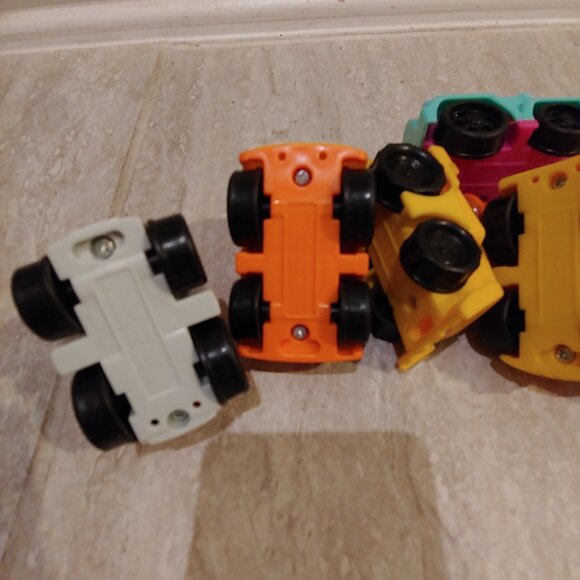 Fisher-Price Little People Wheelies Car Set 6 Pieces 2000s - Picture 7 of 9